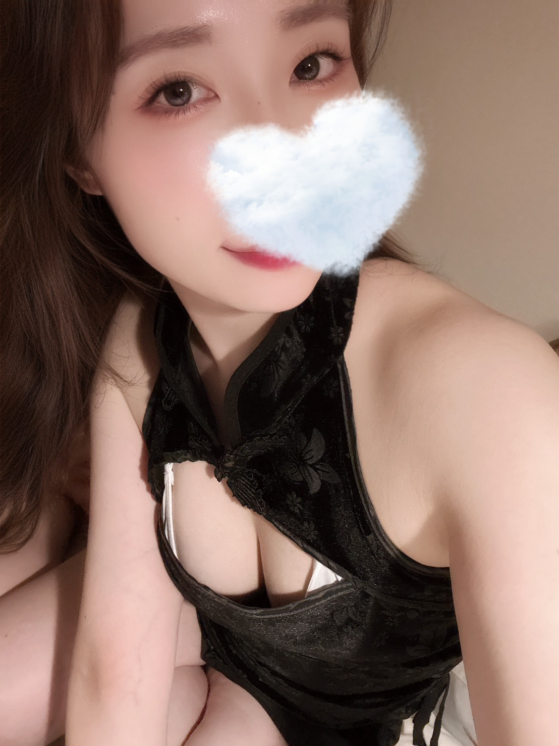 美波なな(26)