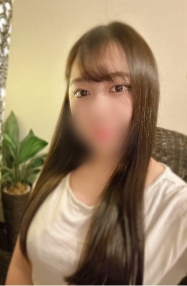 川澄せな(24)