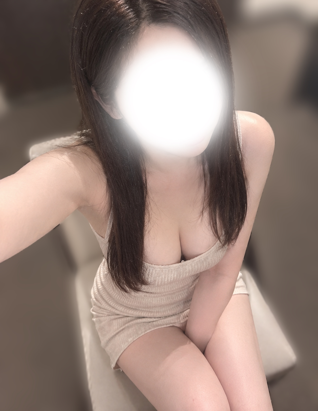 長谷川なお(30)