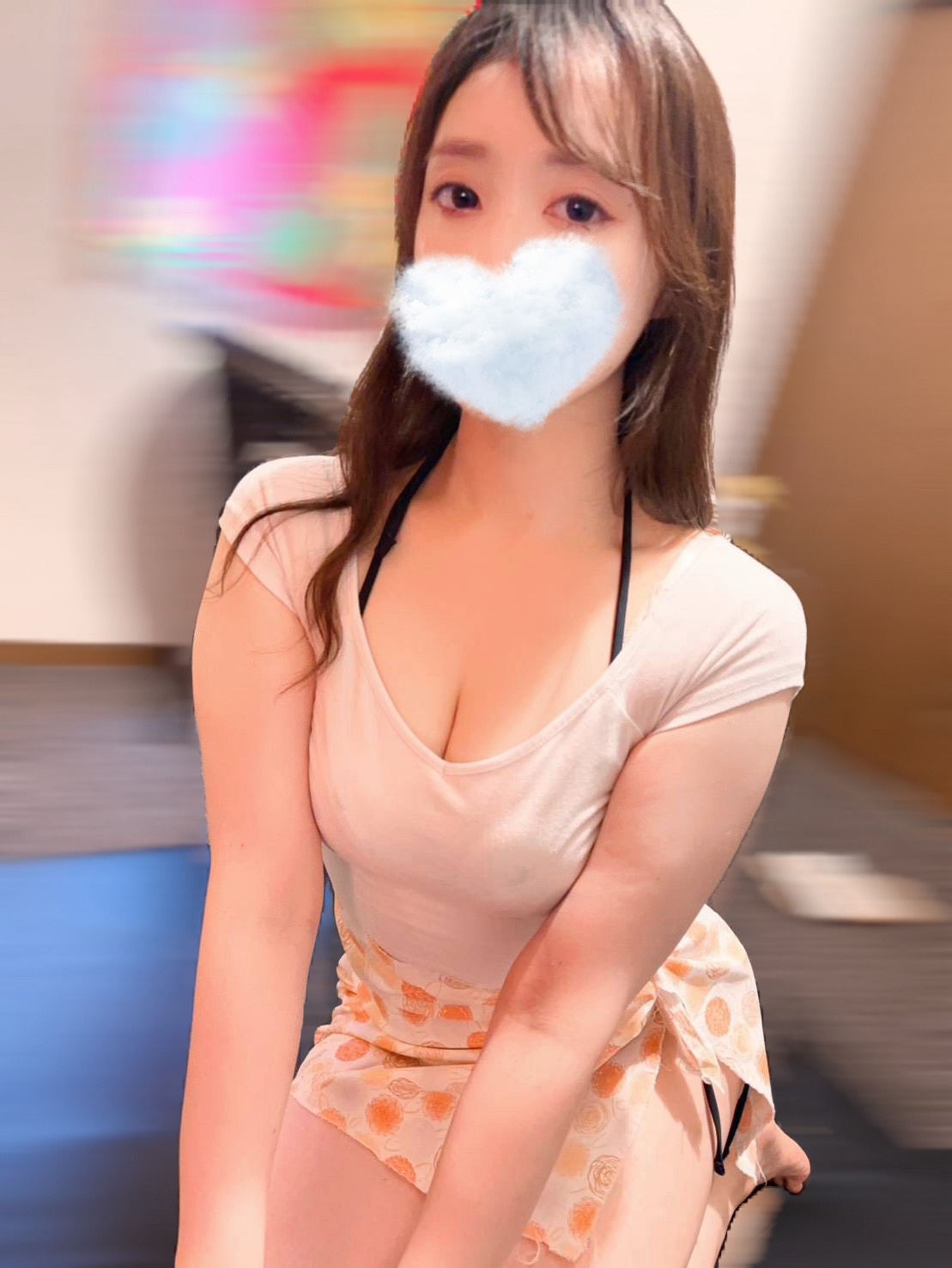 美波なな(26)