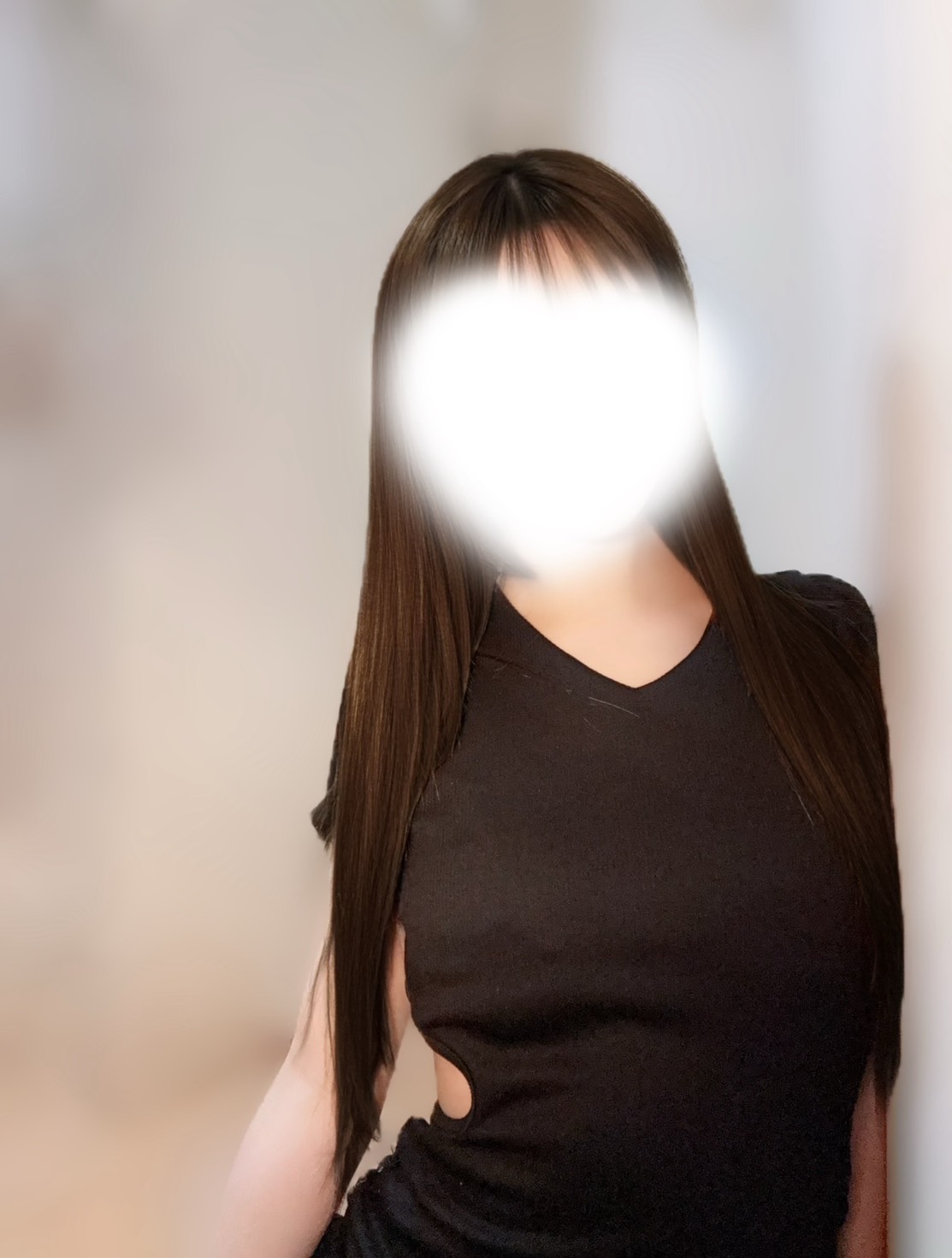 田島りり(27)