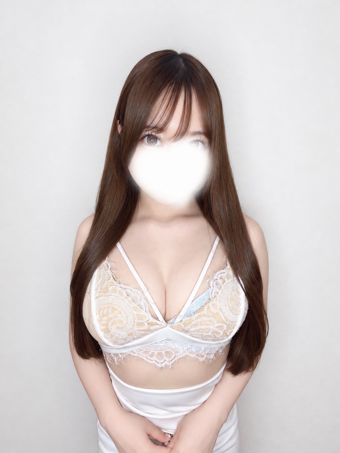 白石りぼん(21)